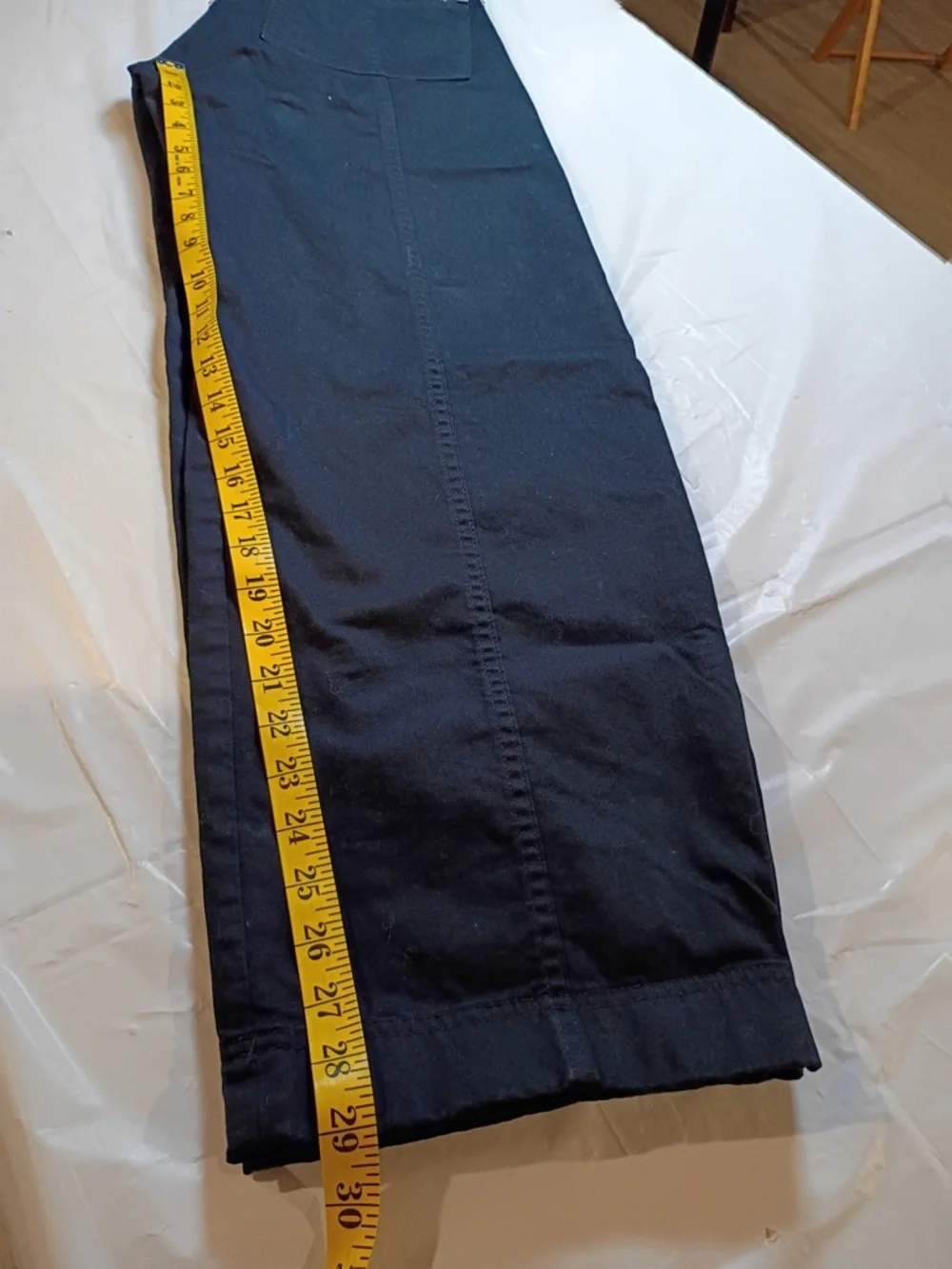 Abercrombie & Fitch Black Cargo Pants Women Size 25 Utility Zip - Picture 4 of 7